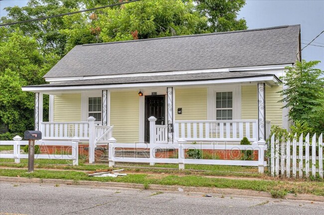 1911 Battle Row in Augusta, GA - Building Photo - Building Photo