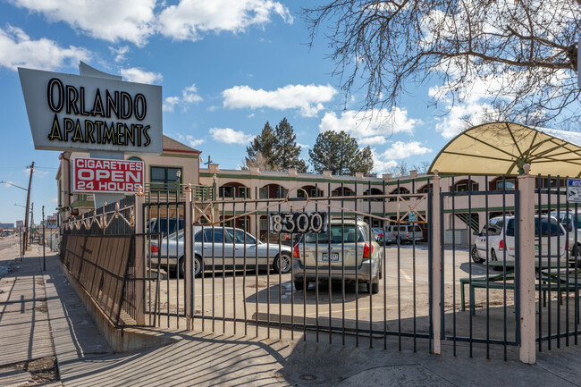 Orlando Apartments in Denver, CO - Foto de edificio - Building Photo