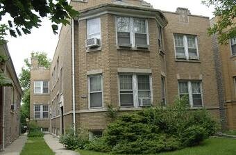 3834 W Cornelia Ave in Chicago, IL - Foto de edificio