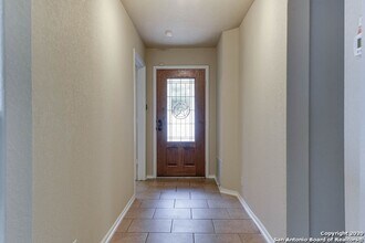 2202 York Bend in San Antonio, TX - Building Photo - Building Photo