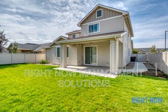 4648 N Elisha Ave in Meridian, ID - Building Photo - Building Photo