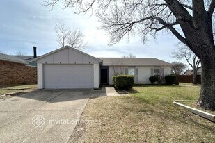 5404 Ramsey Dr in The Colony, TX - Building Photo