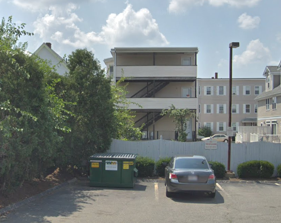 21 Weitz St, Unit 3 in Boston, MA - Foto de edificio - Building Photo