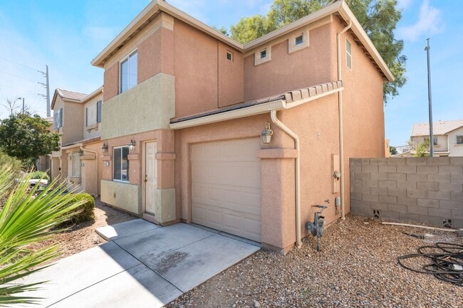 4121 Story Rock St in Las Vegas, NV - Building Photo - Building Photo