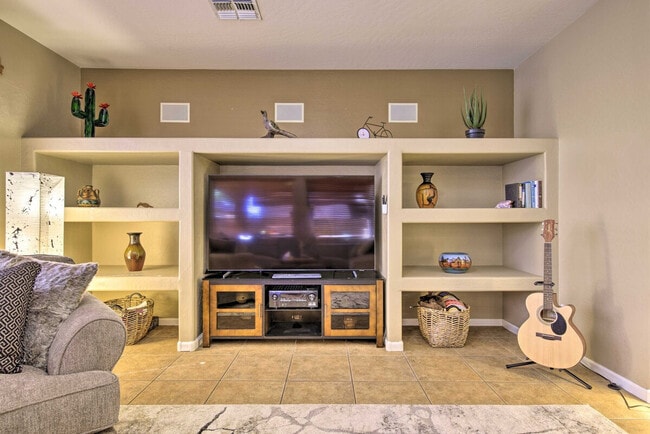 3759 E Fruitvale Ave