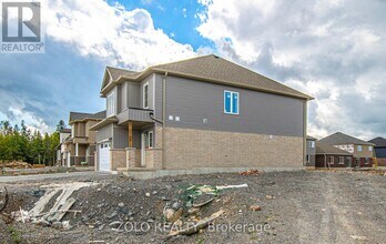 84 Hillcroft Wy in Kawartha Lakes, ON - Building Photo - Building Photo