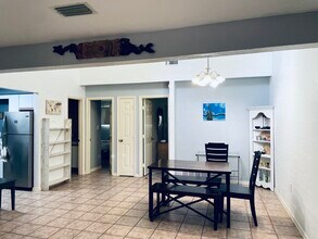 747 SE 2nd Pl, Unit 3 in Gainesville, FL - Building Photo - Building Photo