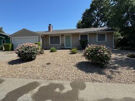 2129 Ellison Dr in Rancho Cordova, CA - Building Photo