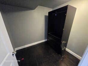 136 Quincy St in Boston, MA - Building Photo - Building Photo