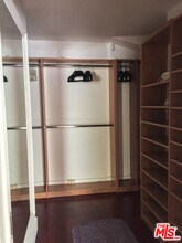 1572 N Beverly Glen Blvd in Los Angeles, CA - Building Photo - Building Photo