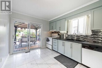 850 Monaghan Ave in Oshawa, ON - Building Photo - Building Photo