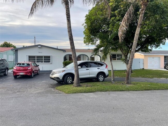 property at 7607 Harbour Blvd