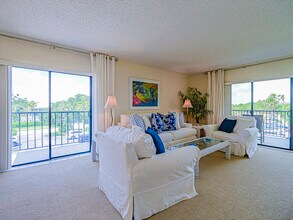 1700 Ocean Dr in Vero Beach, FL - Building Photo - Building Photo