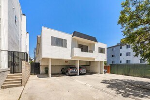 1608 S Bentley Ave in Los Angeles, CA - Building Photo