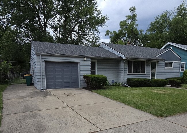 property at 21669 Middlebelt Rd