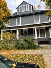 549 Logan St SE in Grand Rapids, MI - Building Photo - Building Photo