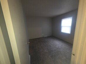 347 Mathews Rd in Boardman, OH - Building Photo - Building Photo