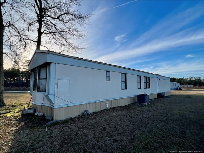 252 Hidden Valley Ln in Rowland, NC - Foto de edificio - Building Photo