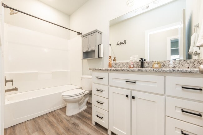 property at 9 Drywood Ln
