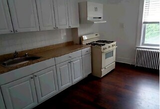 117 57th St in West New York, NJ - Building Photo - Building Photo