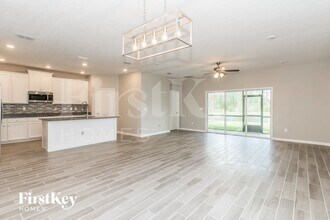 10155 Pavnes Creek Dr in Jacksonville, FL - Building Photo - Building Photo