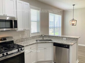 10601 Kidbrooke Ct in Tampa, FL - Building Photo - Building Photo
