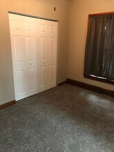 119 Cypress St in Wilton, IA - Building Photo - Building Photo
