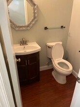 36 Magnolia Ct in Trenton, NJ - Foto de edificio - Building Photo