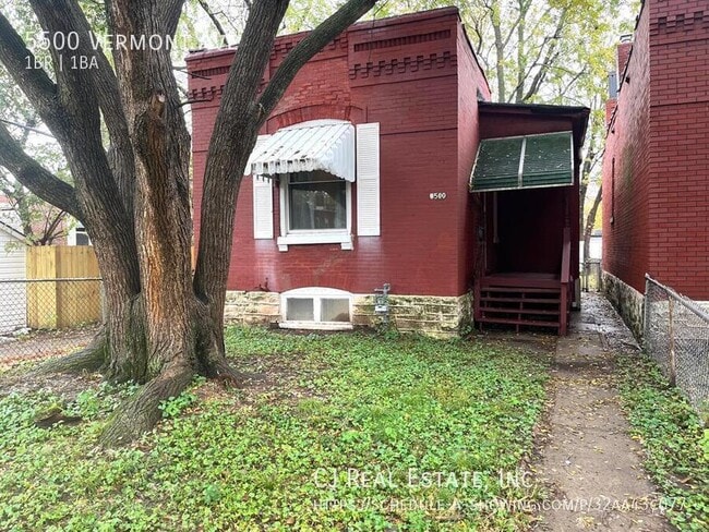 property at 5500 Vermont Ave