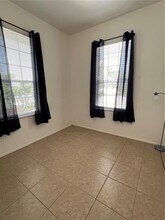 215 Goldstein St in Punta Gorda, FL - Building Photo - Building Photo