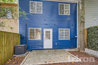 1743 Napa Valley Ct SE in Smyrna, GA - Building Photo - Building Photo