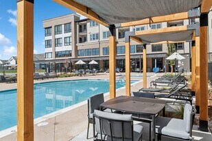 Ascend at Pena Station in Denver, CO - Building Photo