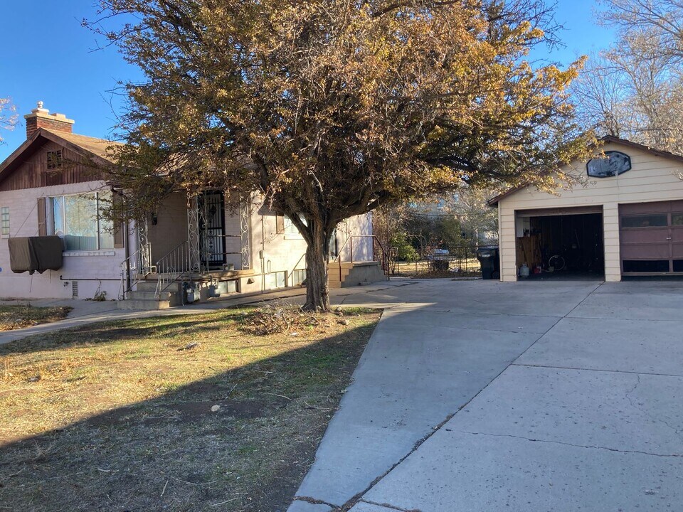 294 N 800 W-Unit -Unit A in Cedar City, UT - Building Photo
