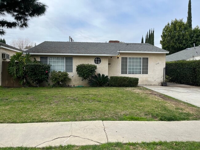 property at 4549 Vista del Monte Ave