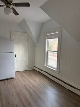 89 Belmont St in Manchester, NH - Building Photo - Building Photo