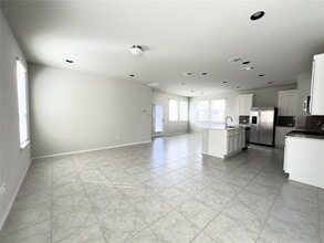 171 Tempest Trl in Maxwell, TX - Building Photo - Building Photo