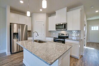 1259 W End Station Dr in Lebanon, TN - Building Photo - Building Photo