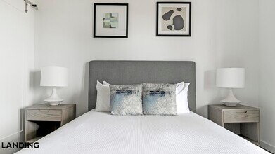 5511 Caprock Smt Dr, Unit 1310 in Bee Cave, TX - Foto de edificio - Building Photo