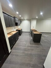 1800 Sheldon Ave in Cedar Falls, IA - Building Photo - Building Photo