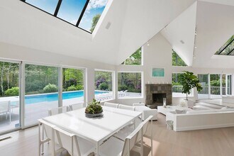 5 Ely Brook to Hands Creek Rd in East Hampton, NY - Building Photo - Building Photo
