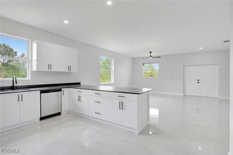 1072 Norton Ave S in Lehigh Acres, FL - Building Photo - Building Photo