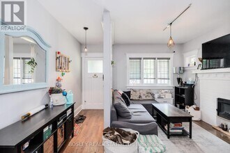 169 Kingston Rd in Toronto, ON - Building Photo - Building Photo