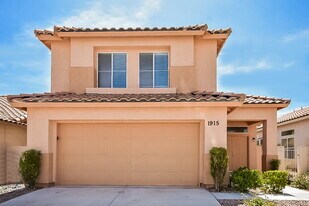 1915 Casa Verde Dr in North Las Vegas, NV - Building Photo