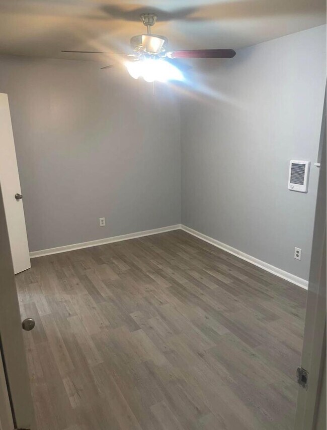 470 US-70 in Pegram, TN - Building Photo - Building Photo