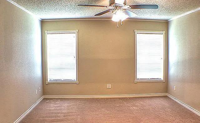 4205 Iris Ave in Fort Worth, TX - Building Photo - Building Photo