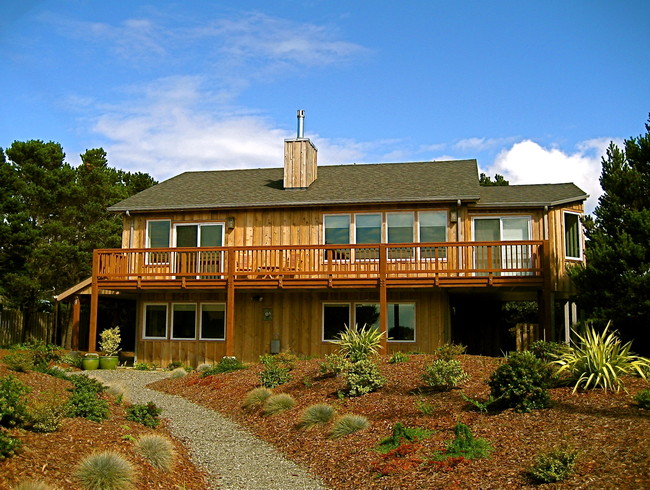 54513-54515 Beach Loop Rd in Bandon, OR - Building Photo - Other