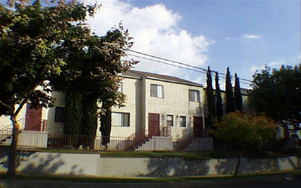 Pepper Glen Apartments in Pasadena, CA - Building Photo