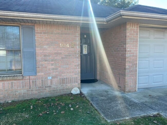 property at 104 Cottage Cir