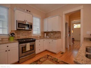 4821 Pleasant Ave in Norfolk, VA - Building Photo - Building Photo