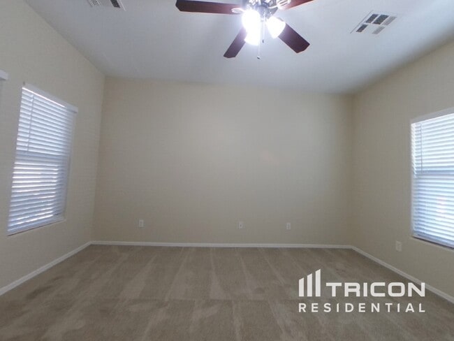 17748 W Woodrow Ln in Surprise, AZ - Building Photo - Building Photo